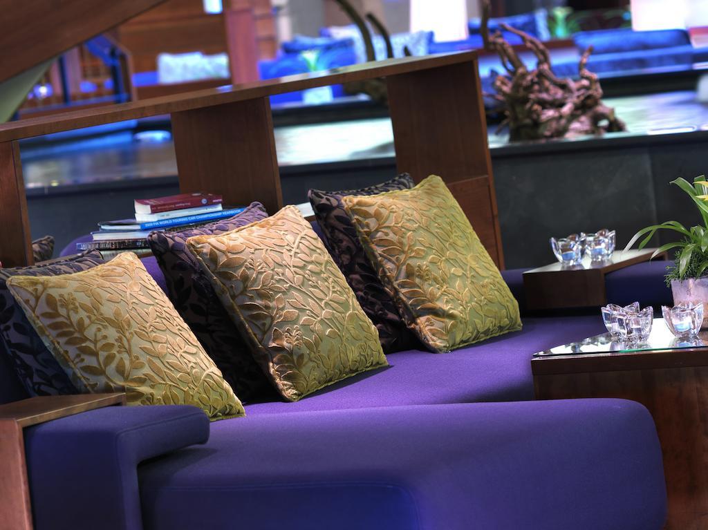 Renaissance Zurich Hotel Opfikon-Glattbrugg Екстериор снимка