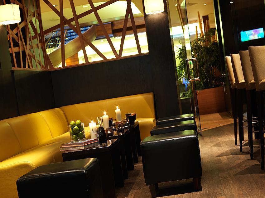 Renaissance Zurich Hotel Opfikon-Glattbrugg Екстериор снимка