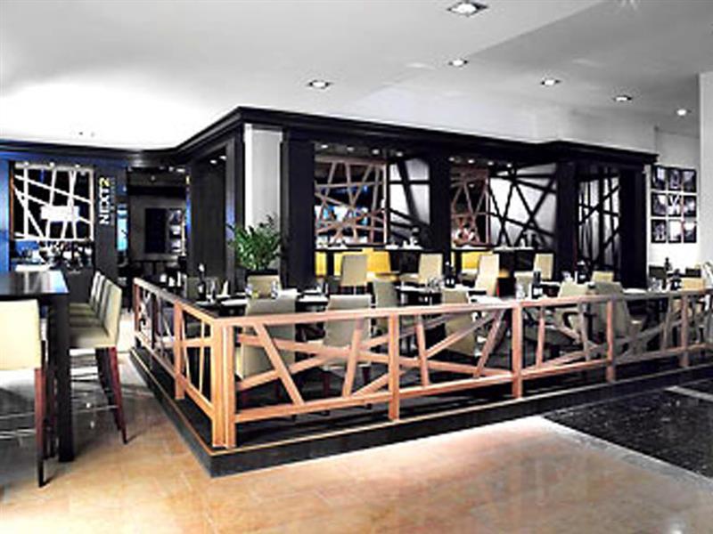 Renaissance Zurich Hotel Opfikon-Glattbrugg Екстериор снимка